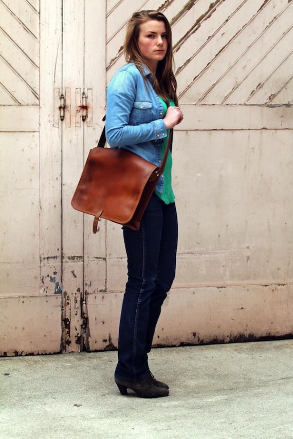 43 messager-m-bronze-femme_jpg