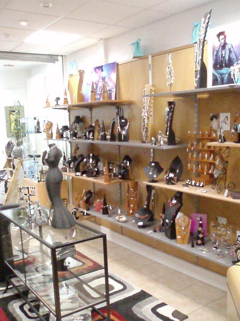 BOUTIQUE CORNALINE