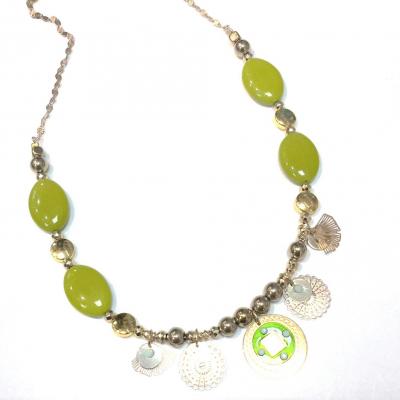 Collier vert stau quo